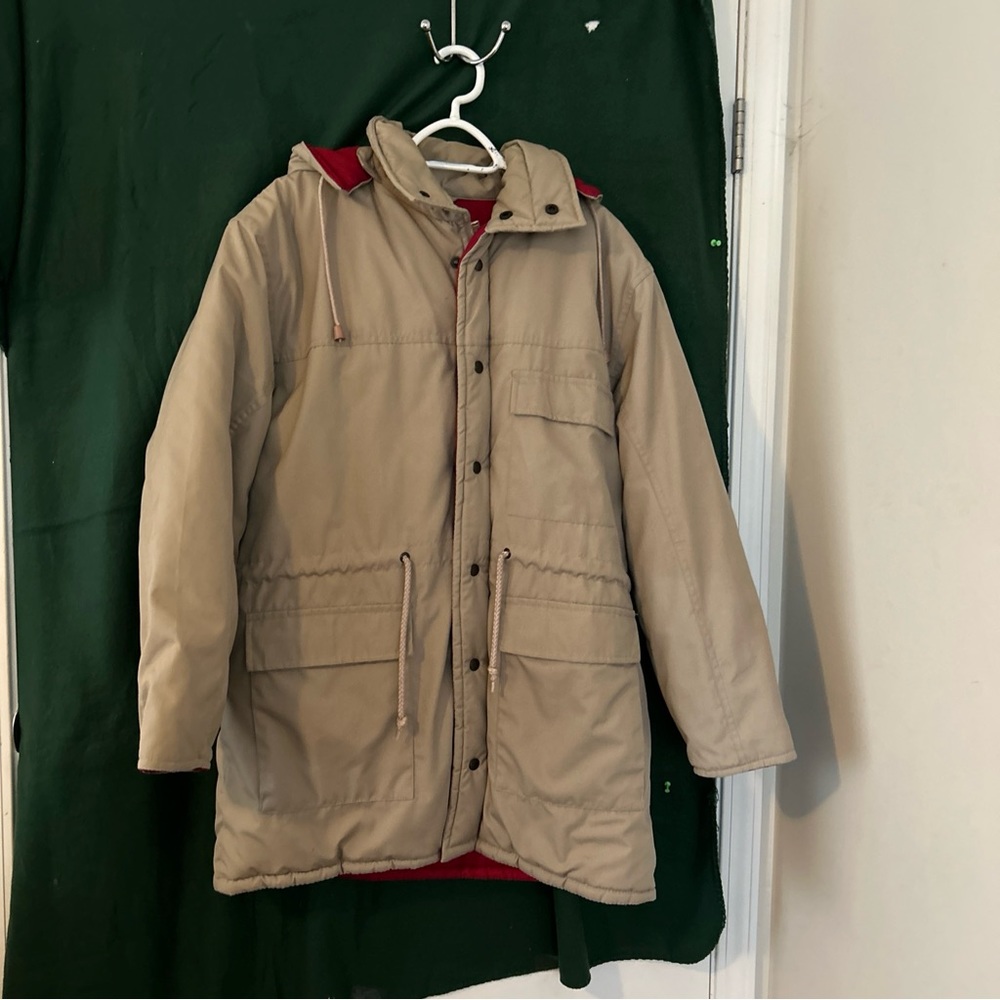 Coat - Picture 4 of 5